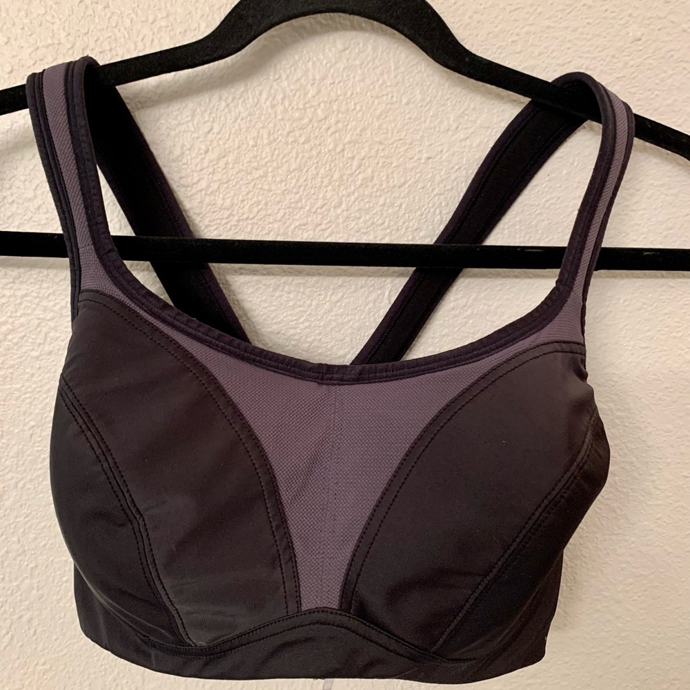 Adore Me High Impact Sports Bra 34DDD
